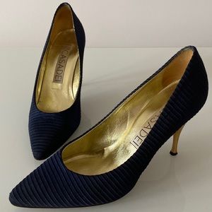 Vintage Sz 8 Casadei Navy Blue Gold Heels Pumps